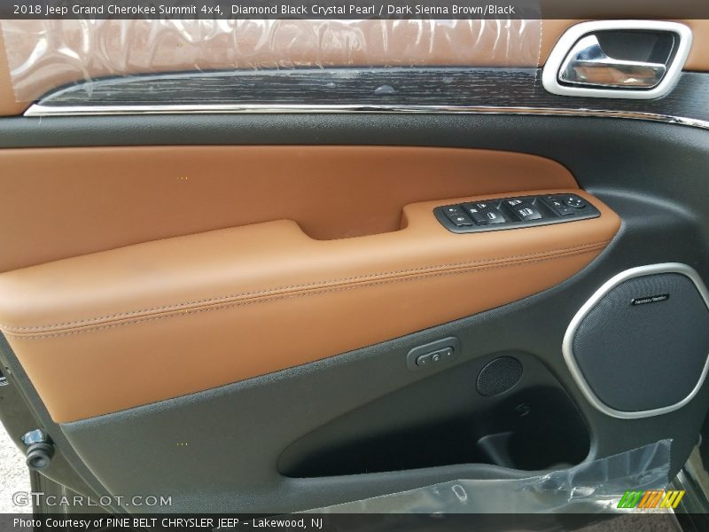 Diamond Black Crystal Pearl / Dark Sienna Brown/Black 2018 Jeep Grand Cherokee Summit 4x4