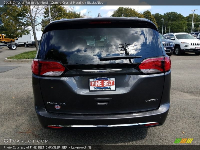 Granite Crystal Metallic / Black/Alloy 2018 Chrysler Pacifica Limited