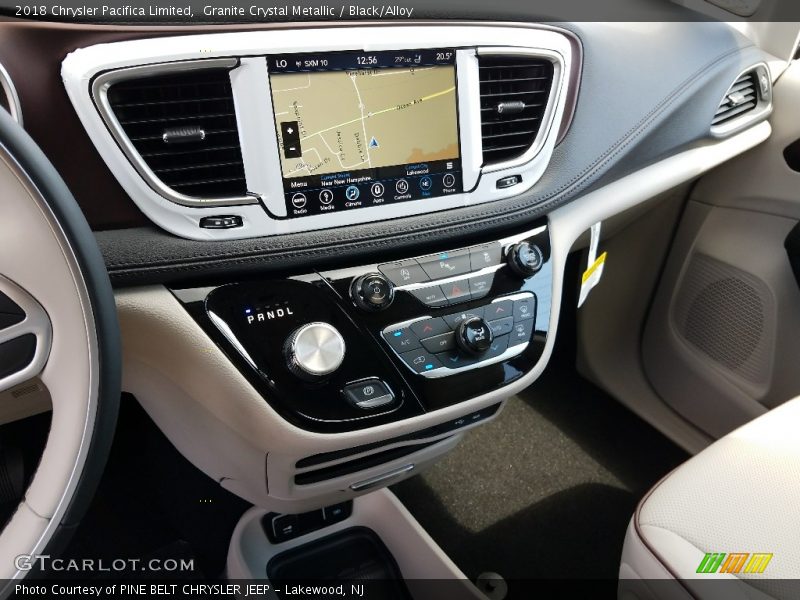 Granite Crystal Metallic / Black/Alloy 2018 Chrysler Pacifica Limited