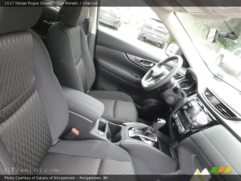 Gun Metallic / Charcoal 2017 Nissan Rogue SV AWD