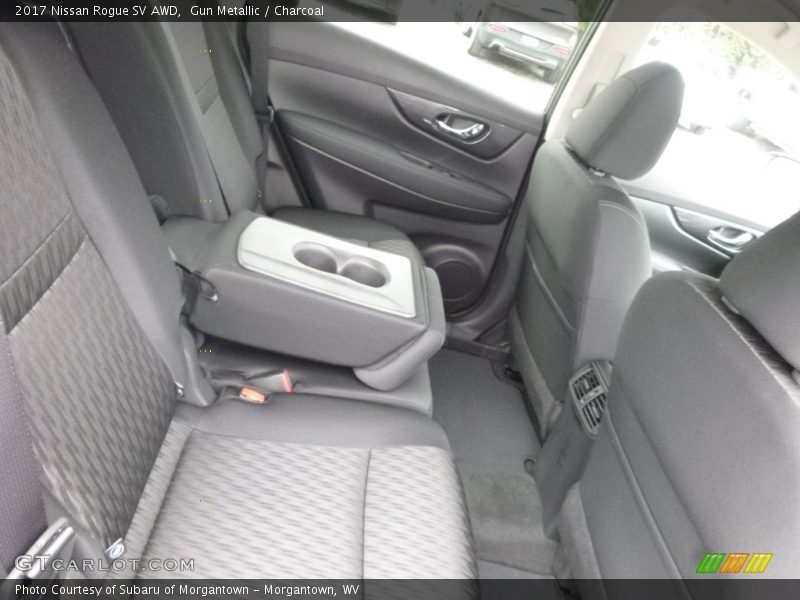 Gun Metallic / Charcoal 2017 Nissan Rogue SV AWD