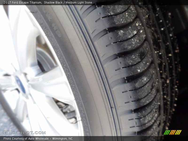 Shadow Black / Medium Light Stone 2017 Ford Escape Titanium