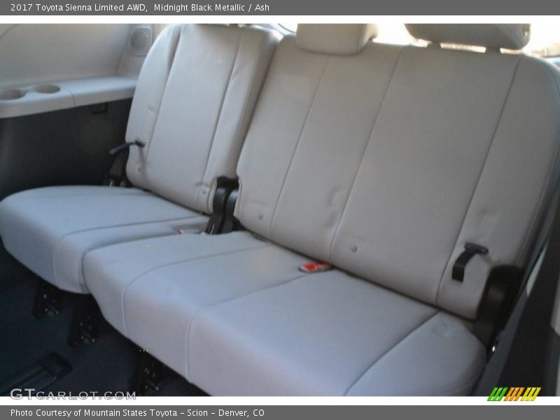 Midnight Black Metallic / Ash 2017 Toyota Sienna Limited AWD