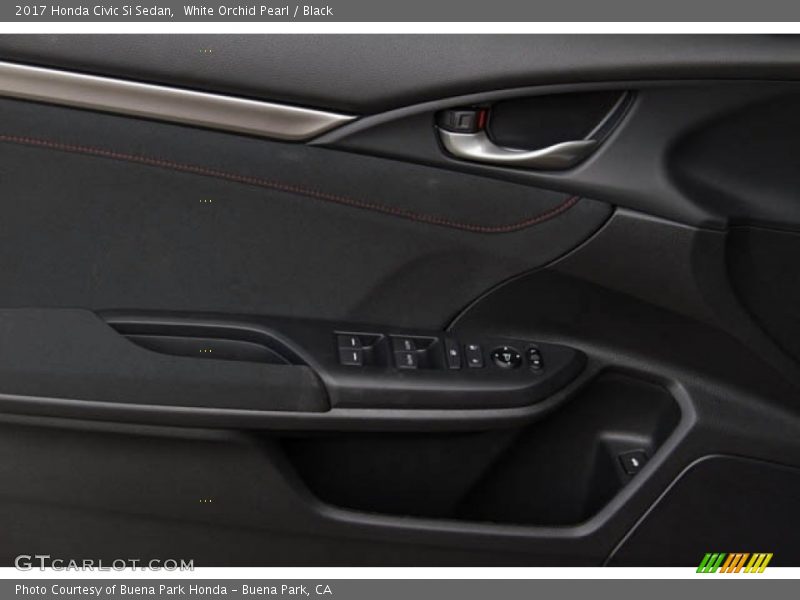 White Orchid Pearl / Black 2017 Honda Civic Si Sedan