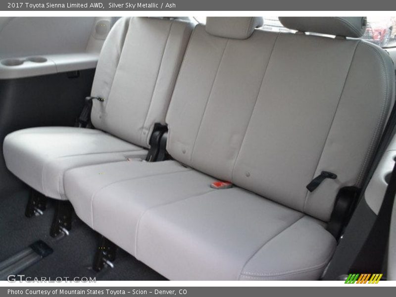 Silver Sky Metallic / Ash 2017 Toyota Sienna Limited AWD