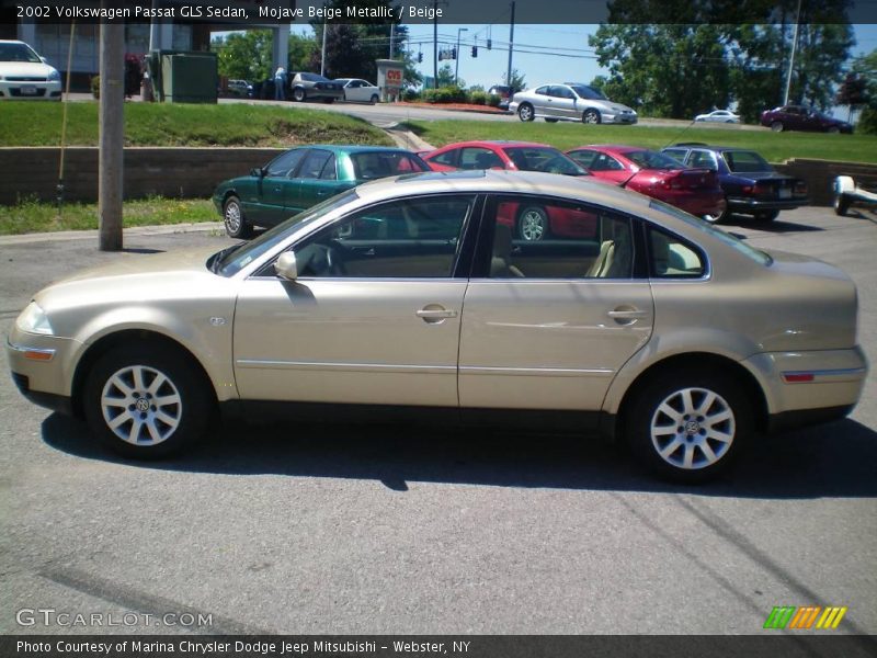 Mojave Beige Metallic / Beige 2002 Volkswagen Passat GLS Sedan