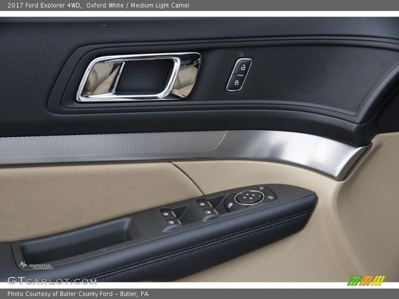 Oxford White / Medium Light Camel 2017 Ford Explorer 4WD