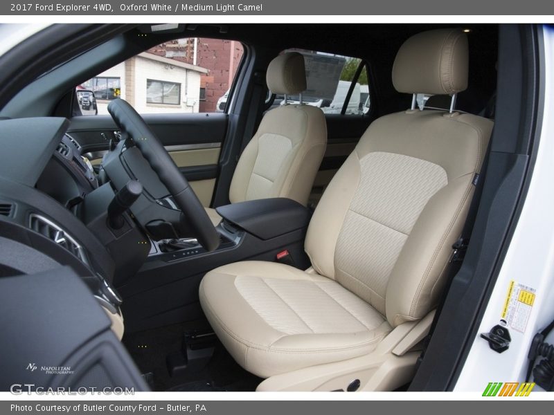 Oxford White / Medium Light Camel 2017 Ford Explorer 4WD