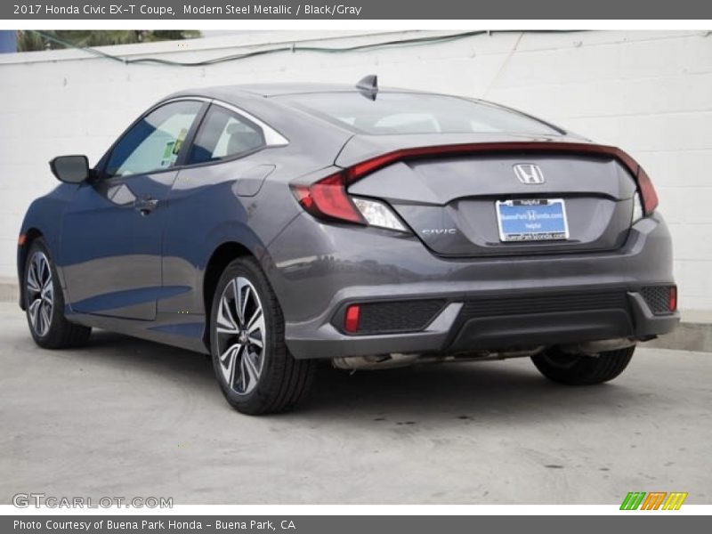 Modern Steel Metallic / Black/Gray 2017 Honda Civic EX-T Coupe