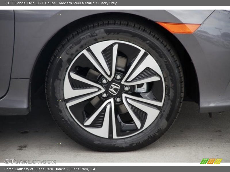 Modern Steel Metallic / Black/Gray 2017 Honda Civic EX-T Coupe