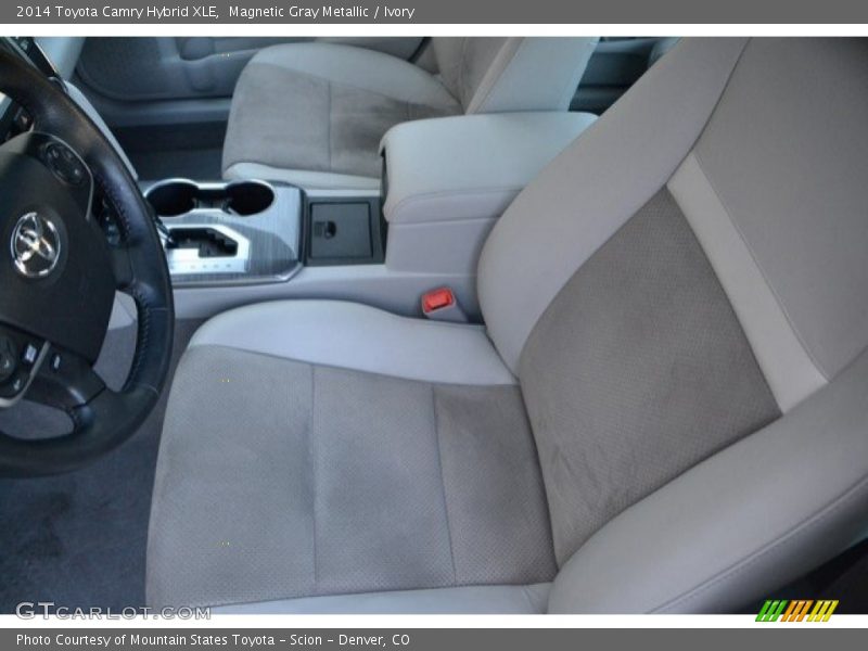 Magnetic Gray Metallic / Ivory 2014 Toyota Camry Hybrid XLE