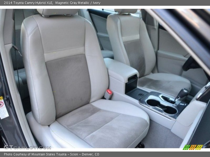 Magnetic Gray Metallic / Ivory 2014 Toyota Camry Hybrid XLE