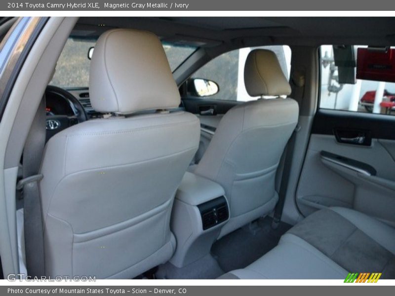 Magnetic Gray Metallic / Ivory 2014 Toyota Camry Hybrid XLE