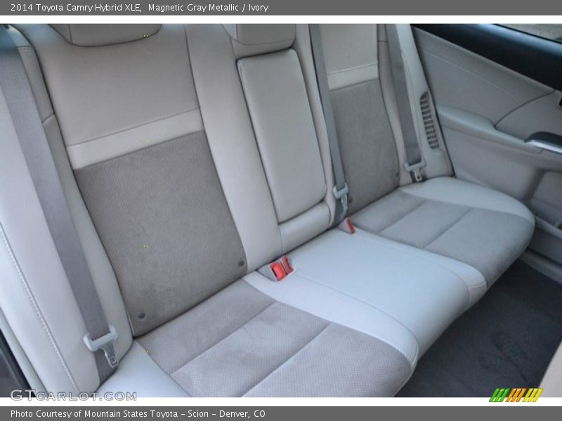 Magnetic Gray Metallic / Ivory 2014 Toyota Camry Hybrid XLE