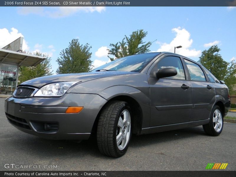 CD Silver Metallic / Dark Flint/Light Flint 2006 Ford Focus ZX4 SES Sedan