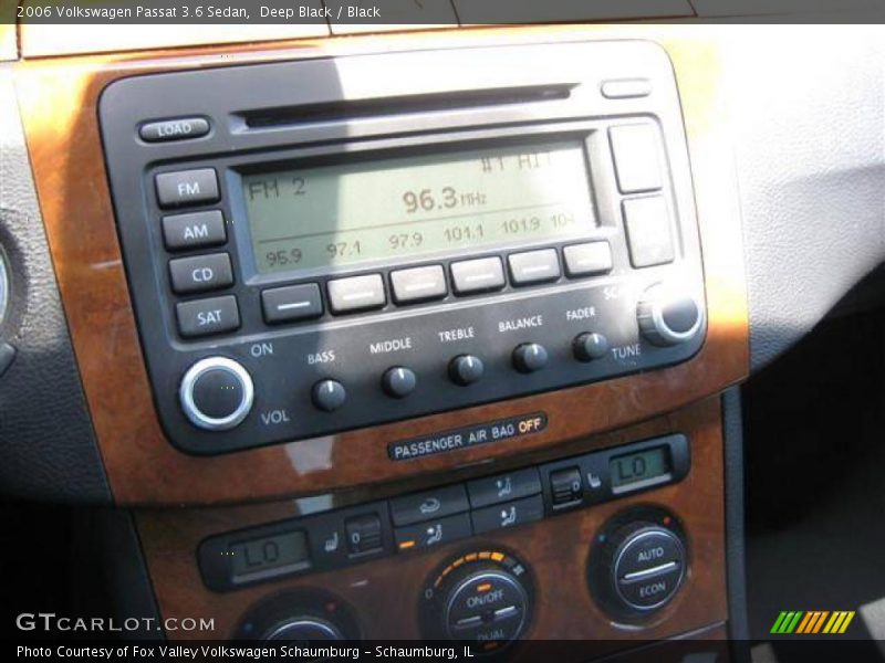 Deep Black / Black 2006 Volkswagen Passat 3.6 Sedan
