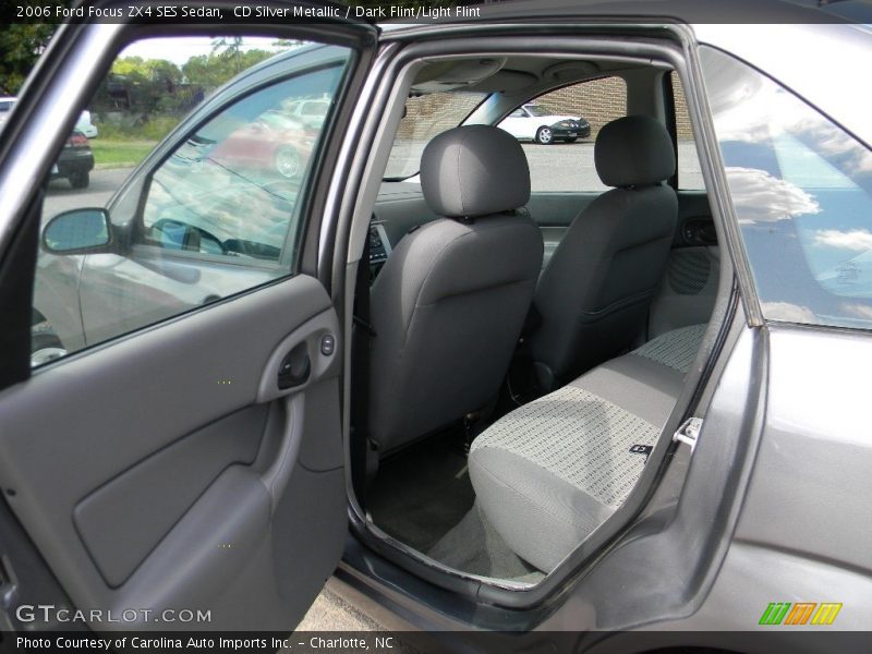 CD Silver Metallic / Dark Flint/Light Flint 2006 Ford Focus ZX4 SES Sedan