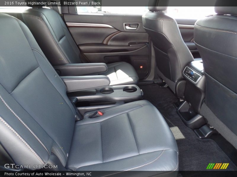 Blizzard Pearl / Black 2016 Toyota Highlander Limited