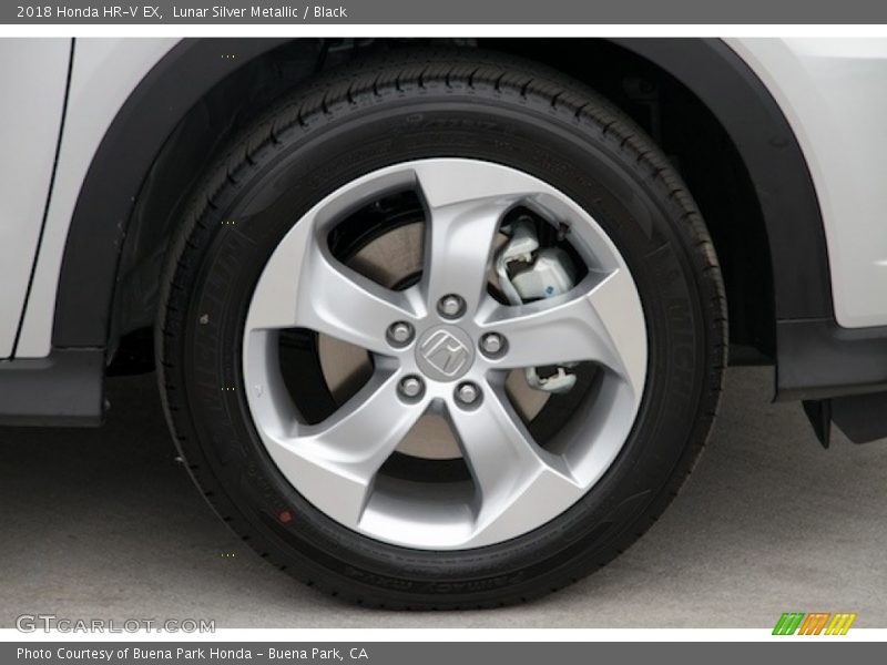 Lunar Silver Metallic / Black 2018 Honda HR-V EX