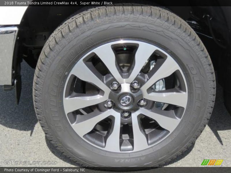 Super White / Black 2018 Toyota Tundra Limited CrewMax 4x4