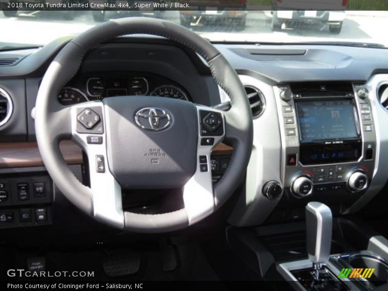 Super White / Black 2018 Toyota Tundra Limited CrewMax 4x4