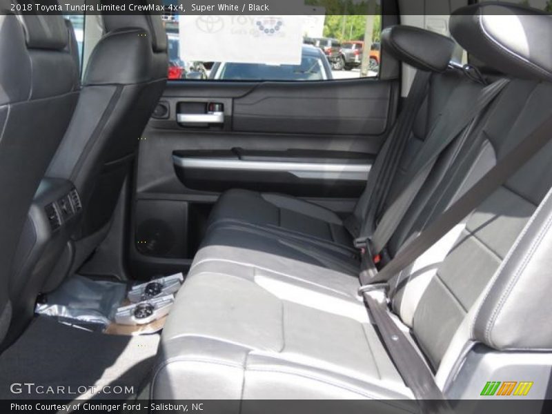 Super White / Black 2018 Toyota Tundra Limited CrewMax 4x4