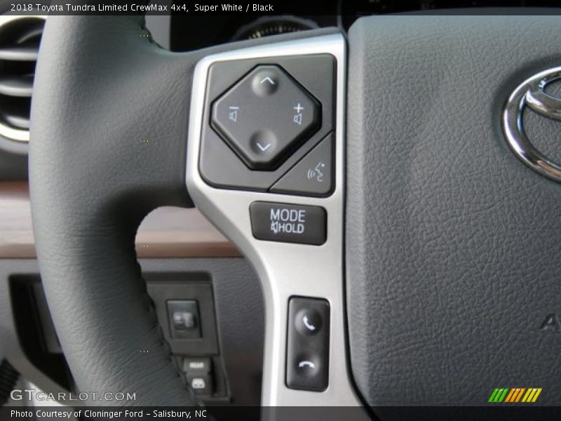 Super White / Black 2018 Toyota Tundra Limited CrewMax 4x4