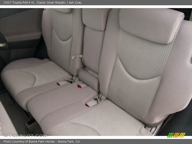 Classic Silver Metallic / Ash Gray 2007 Toyota RAV4 I4