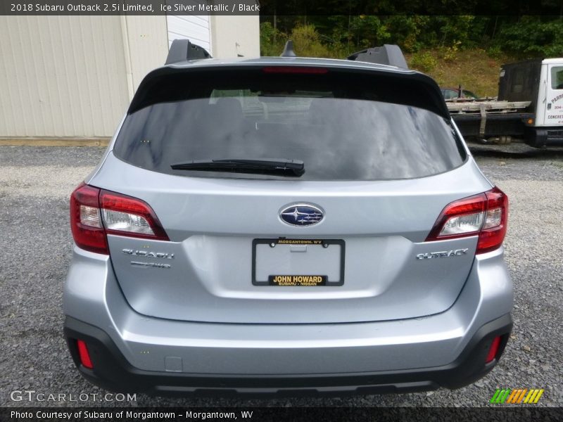 Ice Silver Metallic / Black 2018 Subaru Outback 2.5i Limited