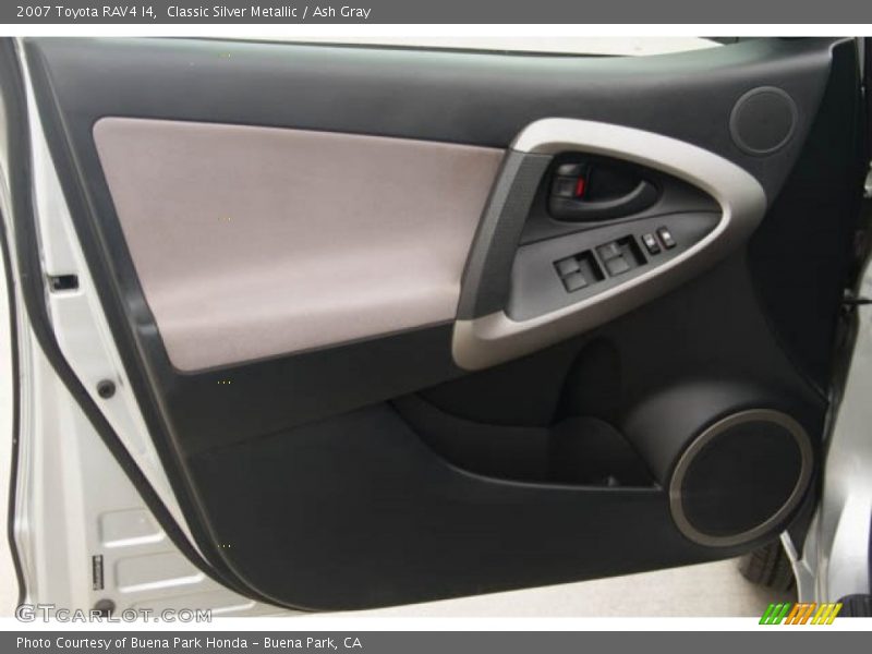 Classic Silver Metallic / Ash Gray 2007 Toyota RAV4 I4