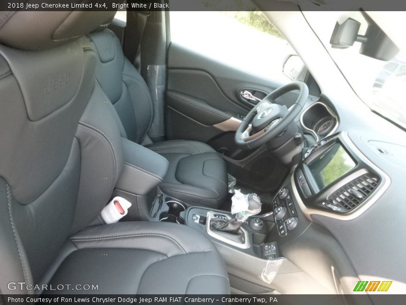 Bright White / Black 2018 Jeep Cherokee Limited 4x4