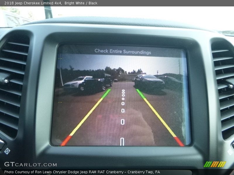 Bright White / Black 2018 Jeep Cherokee Limited 4x4