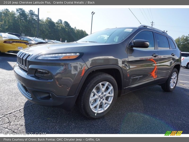 Granite Crystal Metallic / Black 2018 Jeep Cherokee Latitude Plus
