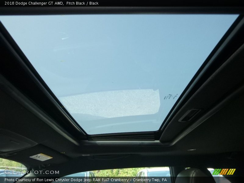 Pitch Black / Black 2018 Dodge Challenger GT AWD