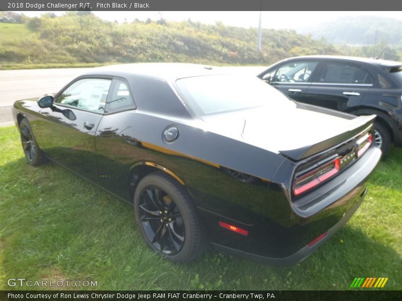 Pitch Black / Black 2018 Dodge Challenger R/T
