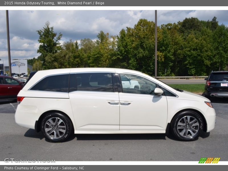 White Diamond Pearl / Beige 2015 Honda Odyssey Touring