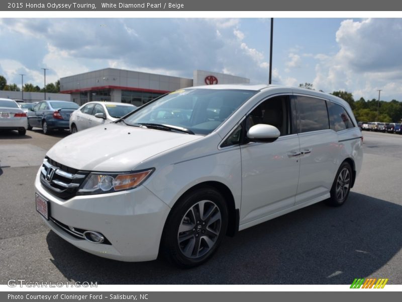 White Diamond Pearl / Beige 2015 Honda Odyssey Touring