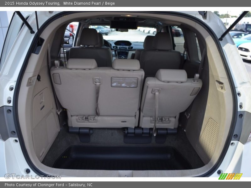 White Diamond Pearl / Beige 2015 Honda Odyssey Touring