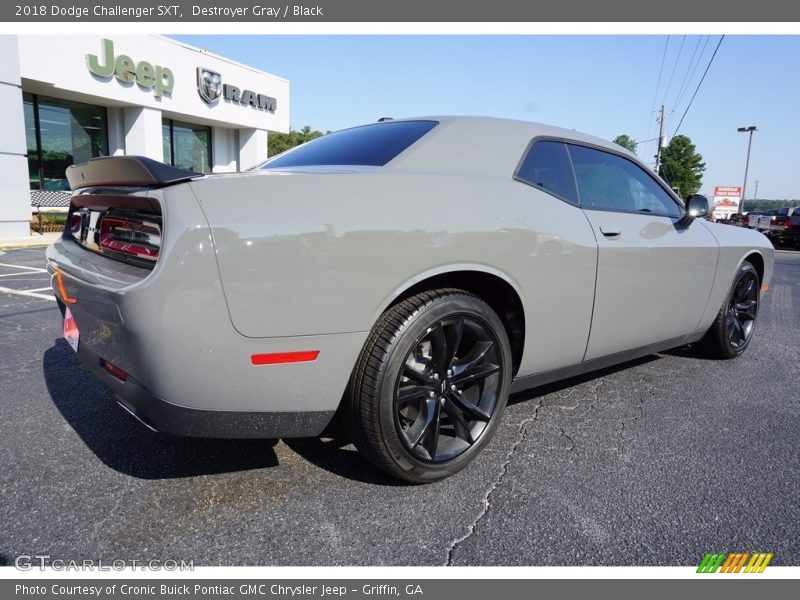 Destroyer Gray / Black 2018 Dodge Challenger SXT