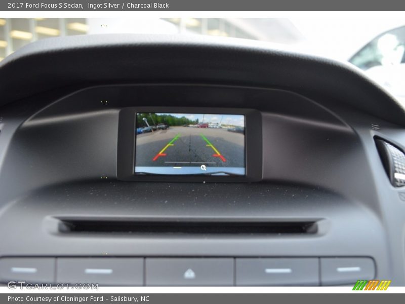 Ingot Silver / Charcoal Black 2017 Ford Focus S Sedan