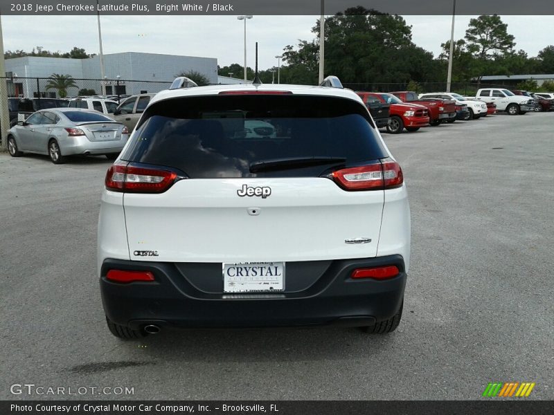Bright White / Black 2018 Jeep Cherokee Latitude Plus