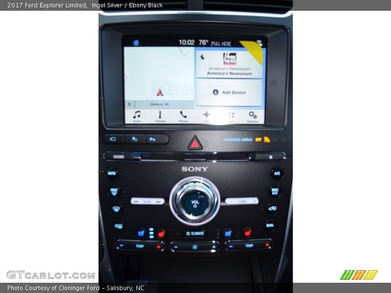 Ingot Silver / Ebony Black 2017 Ford Explorer Limited