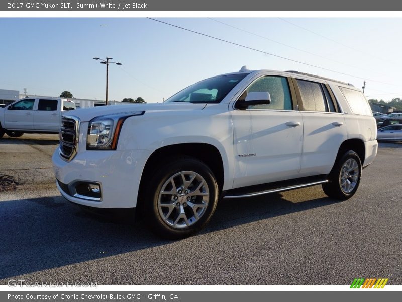 Summit White / Jet Black 2017 GMC Yukon SLT