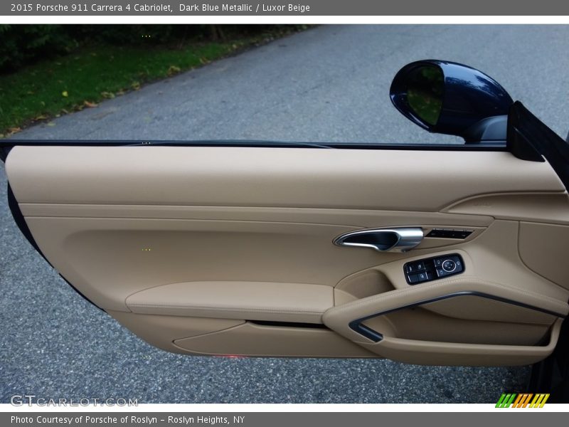 Door Panel of 2015 911 Carrera 4 Cabriolet