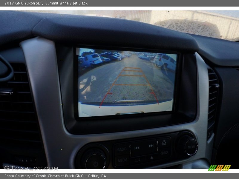 Summit White / Jet Black 2017 GMC Yukon SLT