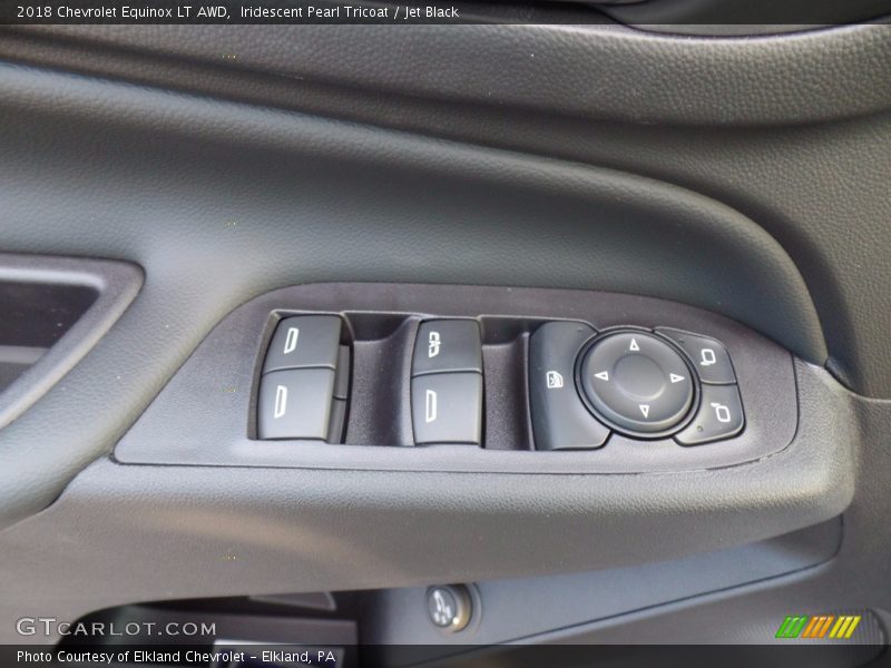 Iridescent Pearl Tricoat / Jet Black 2018 Chevrolet Equinox LT AWD