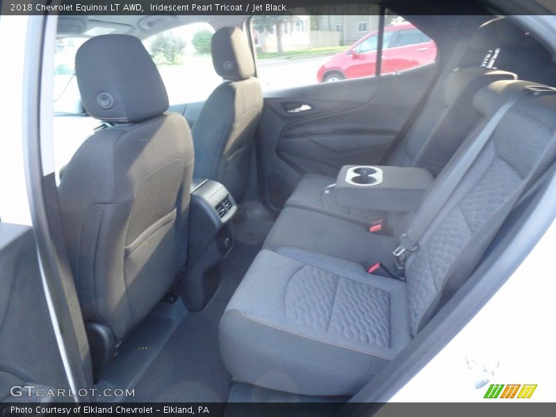 Iridescent Pearl Tricoat / Jet Black 2018 Chevrolet Equinox LT AWD
