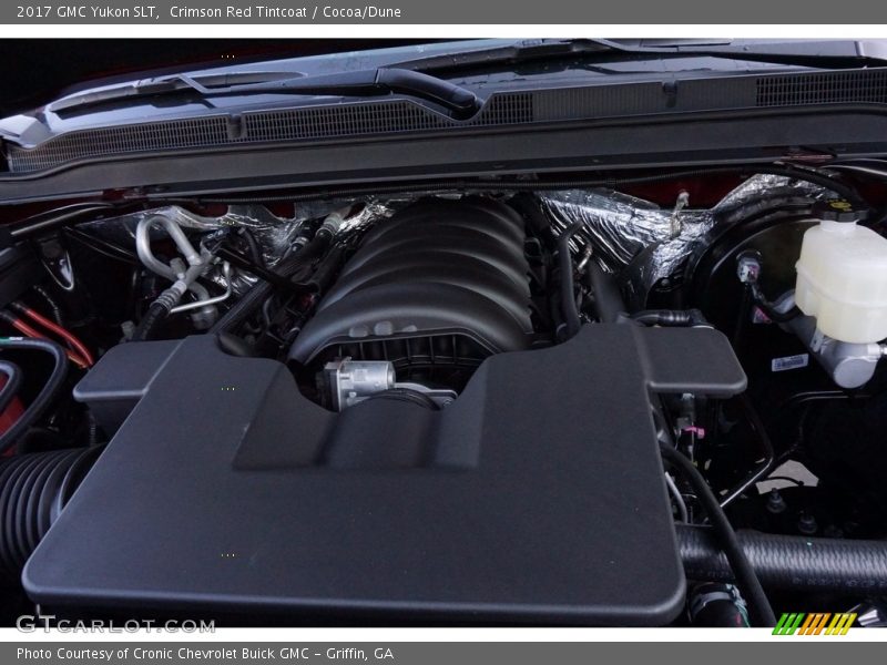 Crimson Red Tintcoat / Cocoa/Dune 2017 GMC Yukon SLT