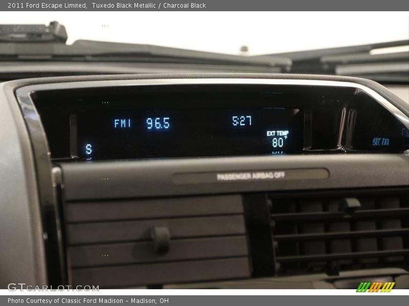Tuxedo Black Metallic / Charcoal Black 2011 Ford Escape Limited