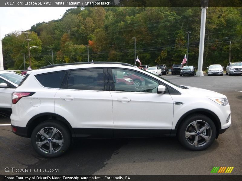 White Platinum / Charcoal Black 2017 Ford Escape SE 4WD